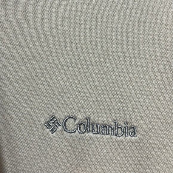 Columbia Women’s Cream Pullover Sweatshirt Medium — Cozy, Quilted-Sleeve Tunic - Picture 2 of 9